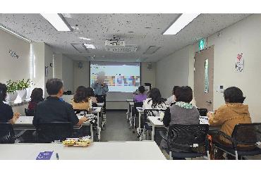 퍼스널 컬러를 알다_빛나는 100세시대 트렌드 특강